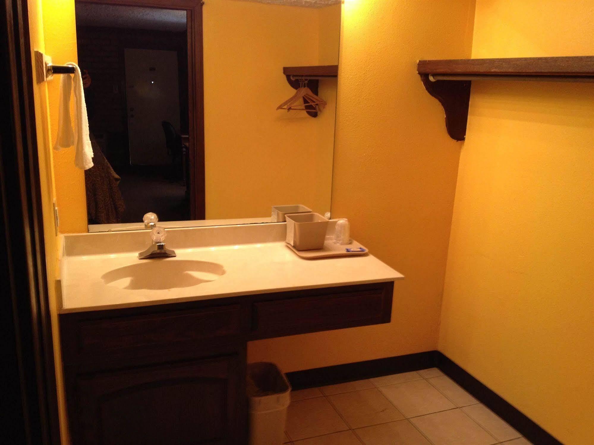 Red Roof Inn Monroe Zewnętrze zdjęcie